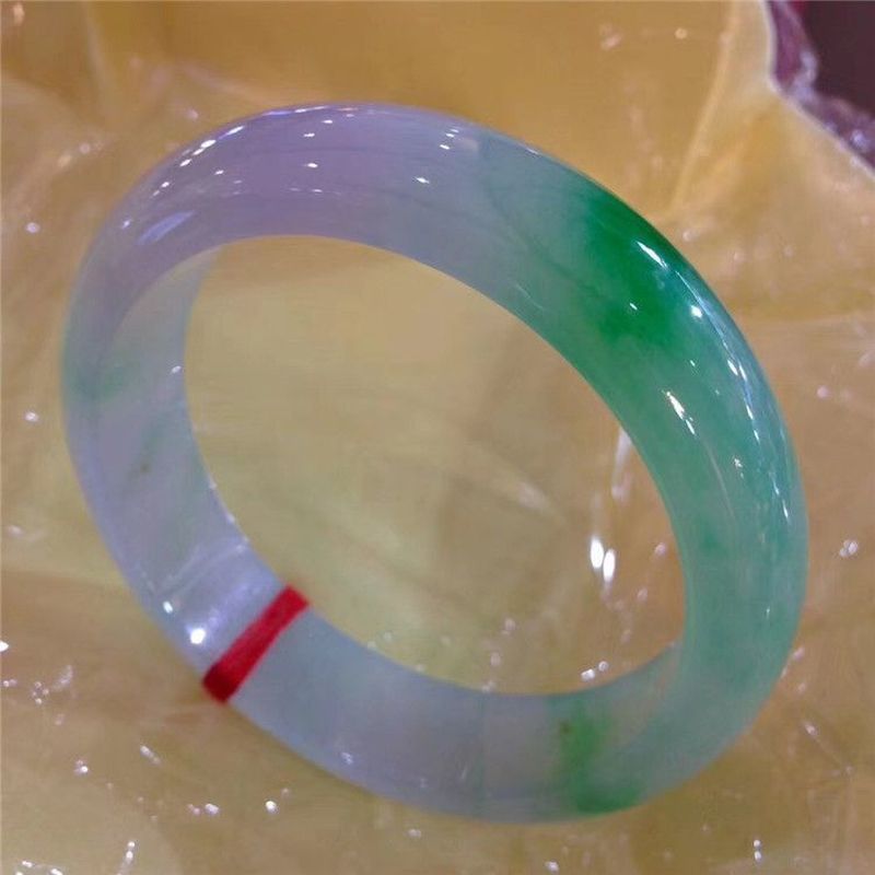 Bracelets - Natuurlijke violette jade, met een ijsachtige,