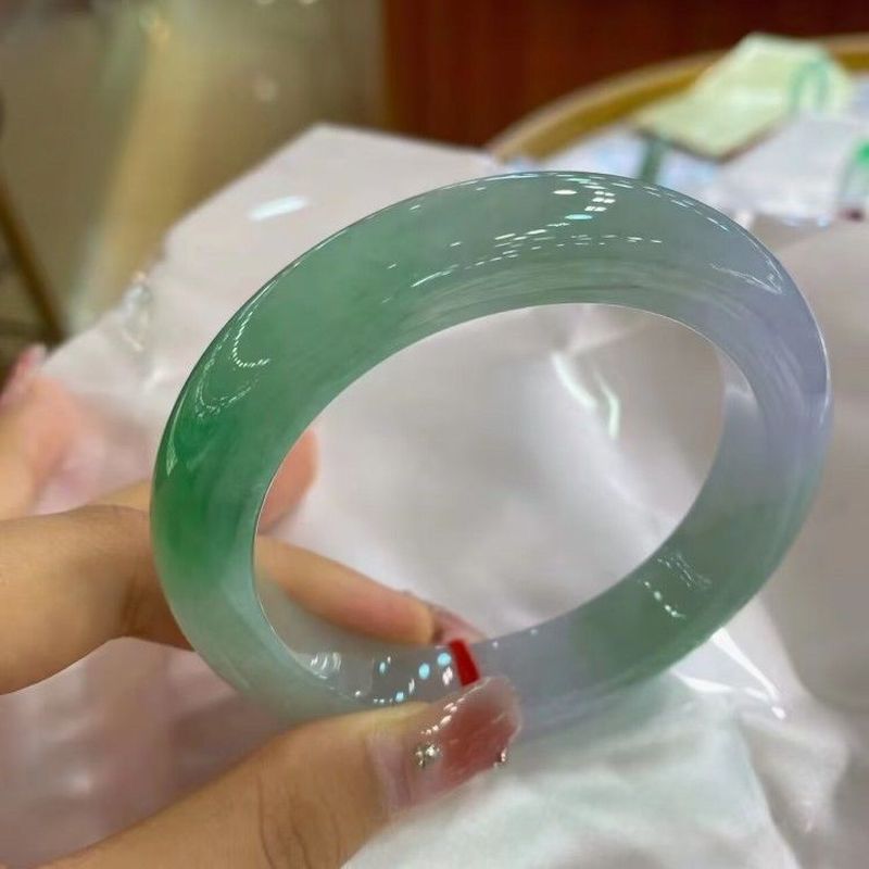 Sieraden: een lentegekleurde a - Bracelets recensie en prijs