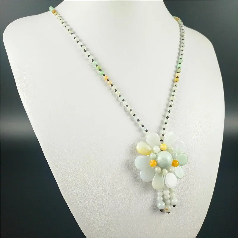 Certified Birmese Jade Zonnebl - Necklaces recensie en prijs