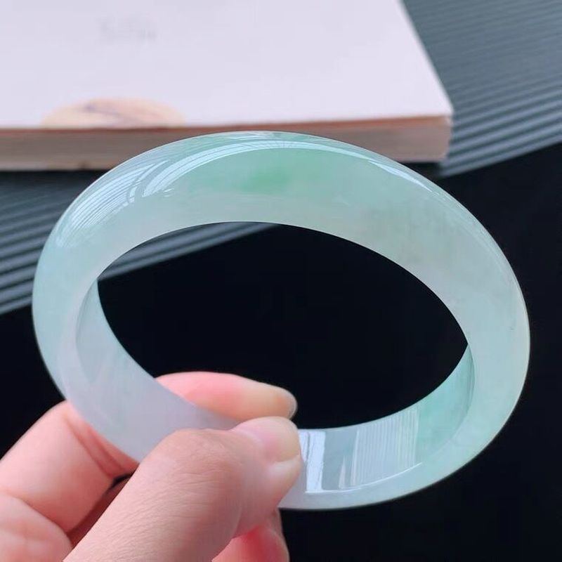 Myanmar voor vrouwen, ijsachti - Bracelets recensie en prijs
