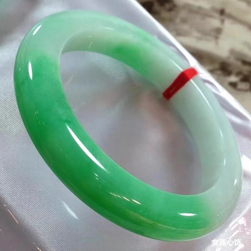 Een natuurlijk, perfect rond,  - Bracelets recensie en prijs