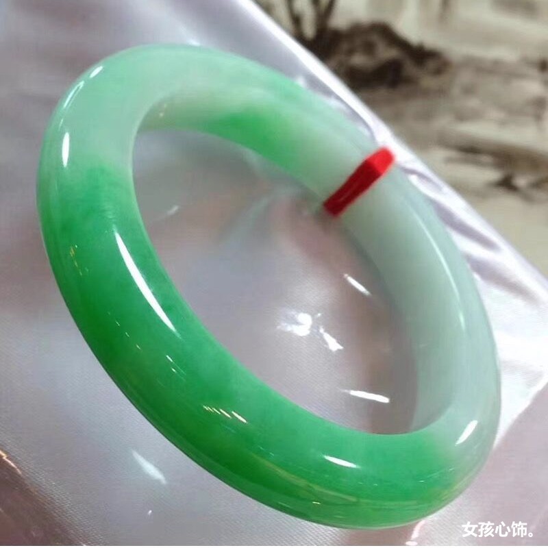 Een natuurlijk, perfect rond,  - Bracelets recensie en prijs