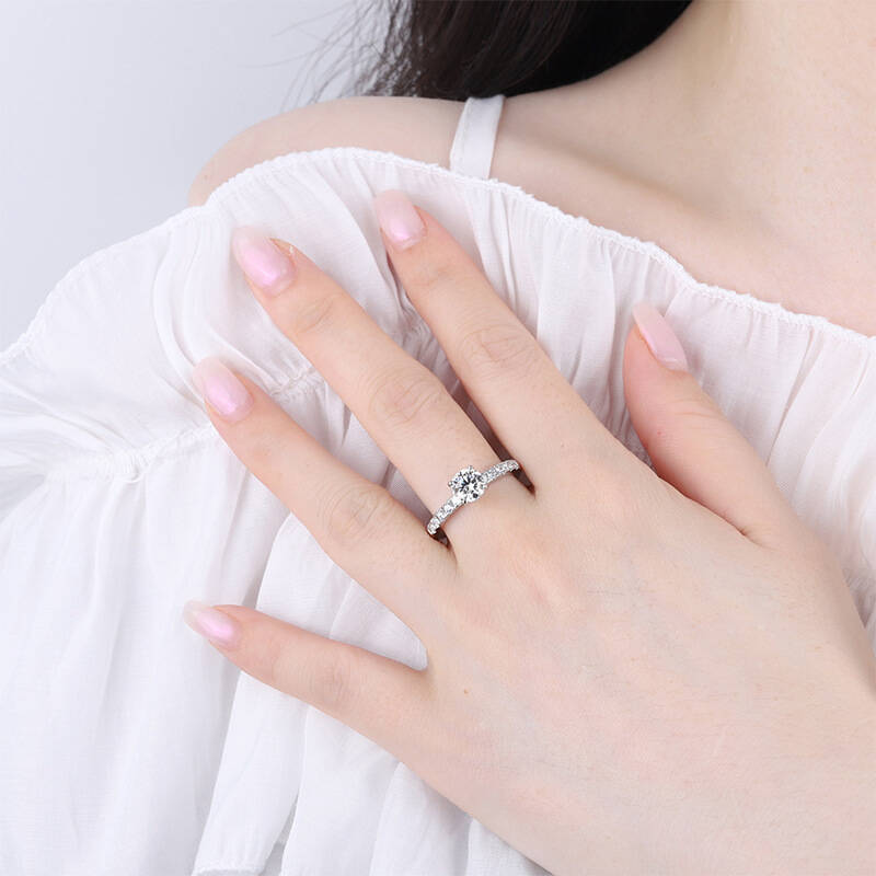 Klassieke 1 Karaat Blauwe Mois - Moissanite Engagement Ring 1 Carat recensie en prijs